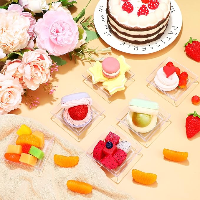 500 Pieces Mini Square Dessert Plates 2.5 x 2.5 Inch Disposable Appetizer Plates Small Plastic Dish for Dessert Salad Appetizer Sauces Tastings Cake Wedding Party Serving (Clear)