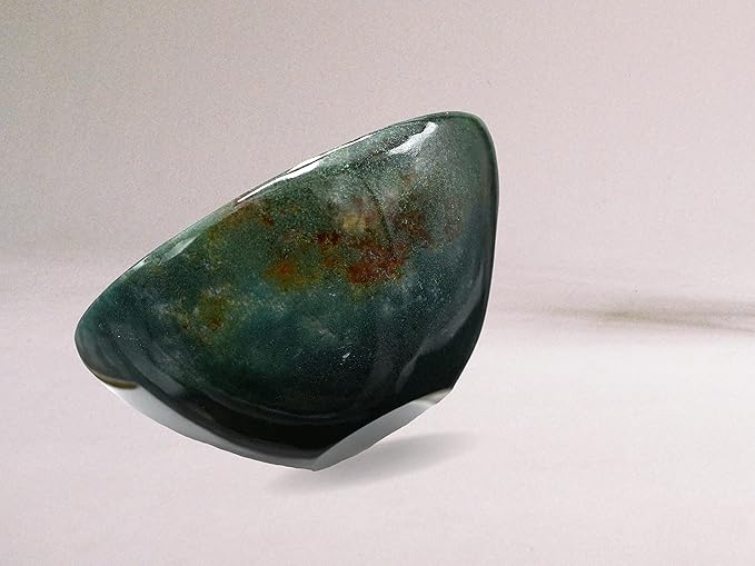 Bloodstone Crystal Bowl - 2 Inch Decorative Bowls for Room and Home Decor - Gemstone Healing Crystals for Elegant Display, Positive Energy Balance and Gift