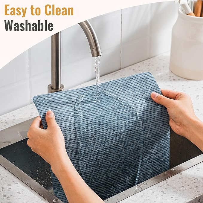 Jovono Faux Leather Placemats Set of 6, Waterproof Washable Table Mats, Easy-Clean Heat Resistant Kitchen Vinyl Place Mat for Dining Table, Restaurant, Indoor, 17.8"x11.8", Light Blue
