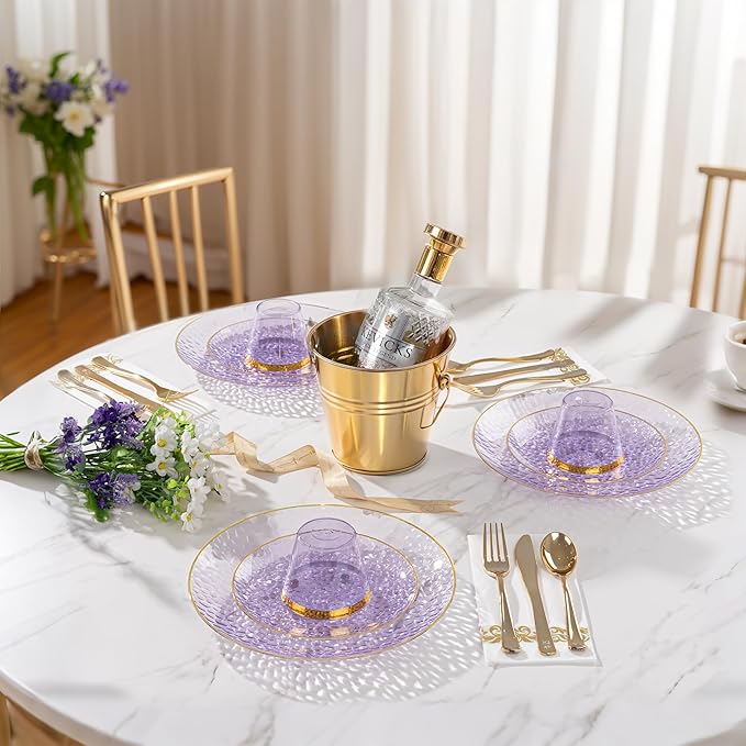DaYammi 100 Pcs Purple Gold Plastic Plates - 10 inch Clear Purple Gold Dinner Plates - Hammer Pattern Design - Fancy Disposable Plate - Heavy Duty Party Plate Ideal for Wedding