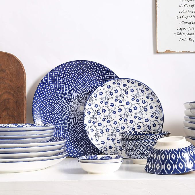 Selamica 10 inch Porcelain Dinner Plates, Large Size Ceramic Plates for Salad, Pancakes, Scratch Resistant, Microwave, Oven and Dishwasher Safe Plates Set of 6, Vintage Blue
