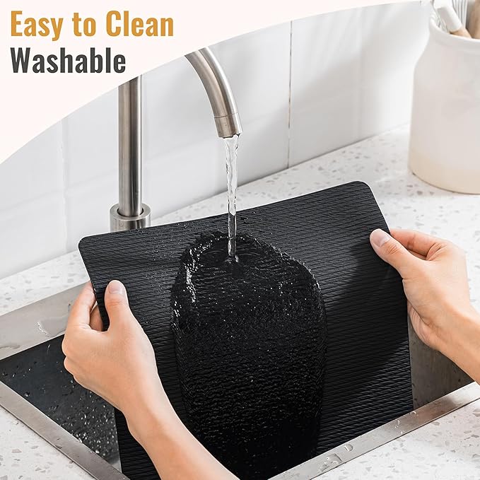 Jovono Faux Leather Placemats Set of 8, Waterproof Washable Table Mats, Easy-Clean Heat Resistant Kitchen Vinyl Place Mat for Dining Table, Restaurant, Indoor, 17.8"x11.8", Black