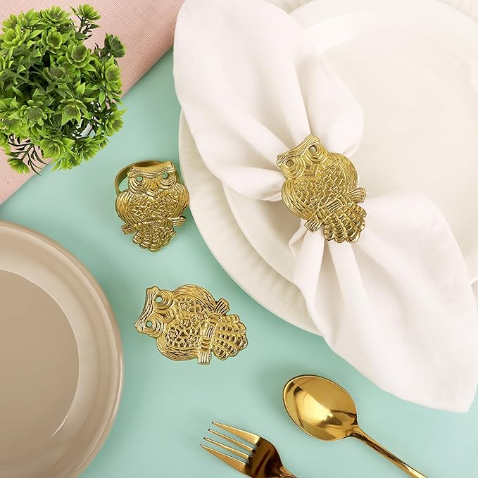 ALPHA Living HOME Metal Napkin Rings Set of 12, Decorative Napkin Holder for Dinner Table Décor, Farmhouse Modern Serviette Rings for Weddings, Receptions, Banquets, Daily Use (Antique Gold)