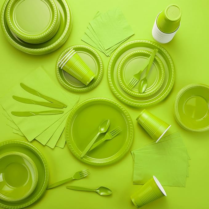 Disposable Paper Plates Green, 7 Inch Paper Dessert Plates, Strong and Sturdy Disposable Plate for Party, Dinner, Holiday, Picnic, or Travel Party Plate, Pack of 50