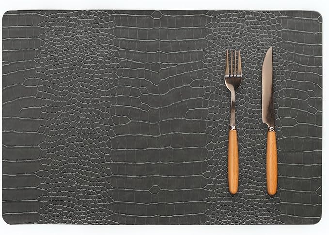 Set of 8 Faux Leather Placemats, PU Table Mats, Waterproof, Stain Resistant, Heat Resistant, Easy to Clean for Kitchen Dining Table,Conference Table