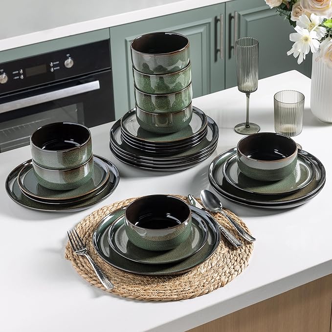 LERATIO Ceramic Dinnerware Sets for 8,Stoneware Plates and Bowls Sets,Reactive Glaze Dishes Set,Highly Chip and Crack Resistant | Dishwasher,Microwave & Oven Safe Dishes set,Service for 8-Green(24pcs)