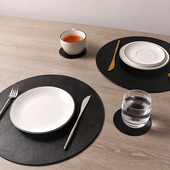 Set of 8 Round PU Leather Placemats, Waterproof Coffee Coasters, Kitchen Table Mats, Easy to Wipe Off for Dining Round Table