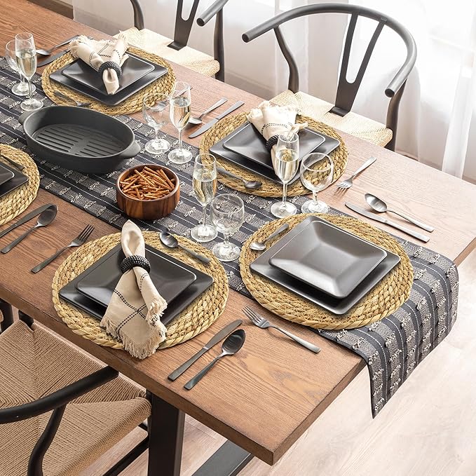 Kochorie Set of 60 Round Woven Placemats 12 Inches Bulrush Placemats Natural Hand-Woven Boho Rattan Placemat Wicker Table Mats Farmhouse Weave Place Mats for Home Dining