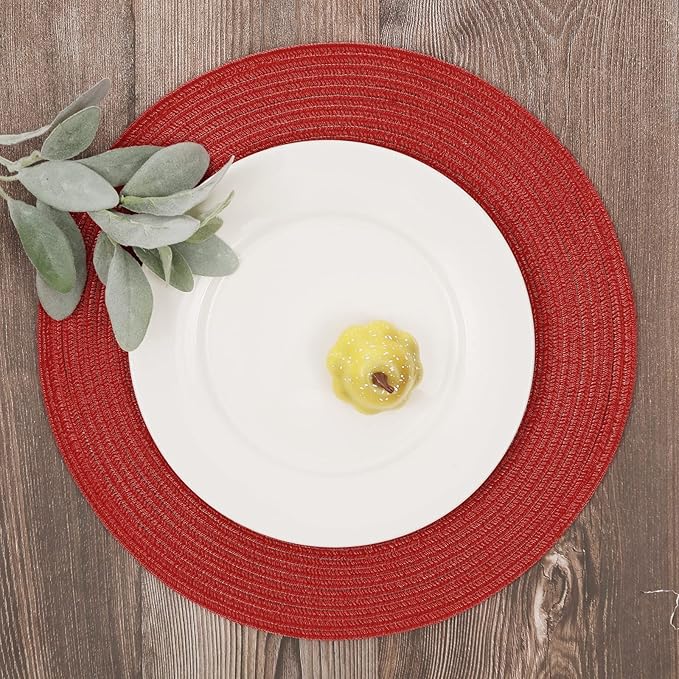 SHACOS Round Placemats Set of 4 Non Slip Washable Place Mats 15 inch Cotton Polyester Braided Placemat for Christmas Home Wedding Party Dining Table Decor (Red, 4)
