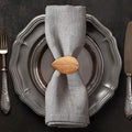 Decozen Set of 8 Gold Napkin Rings in Leaf Design, Festive, Table Decor Setting for Holiday, Wedding, Birthday, Kitchen, Home Decor, Housewarming Gift - Thanksgiving & Christmas Gift Decoration