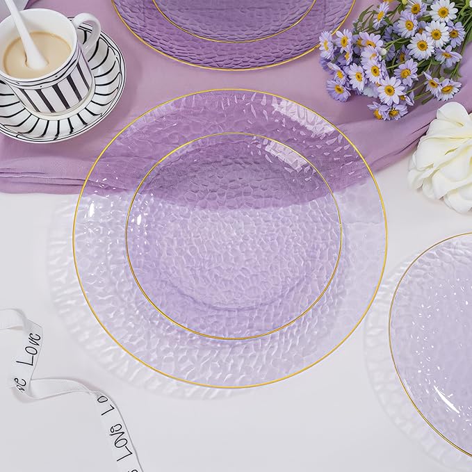 DaYammi 100 Pcs Purple Gold Plastic Plates - 10 inch Clear Purple Gold Dinner Plates - Hammer Pattern Design - Fancy Disposable Plate - Heavy Duty Party Plate Ideal for Wedding