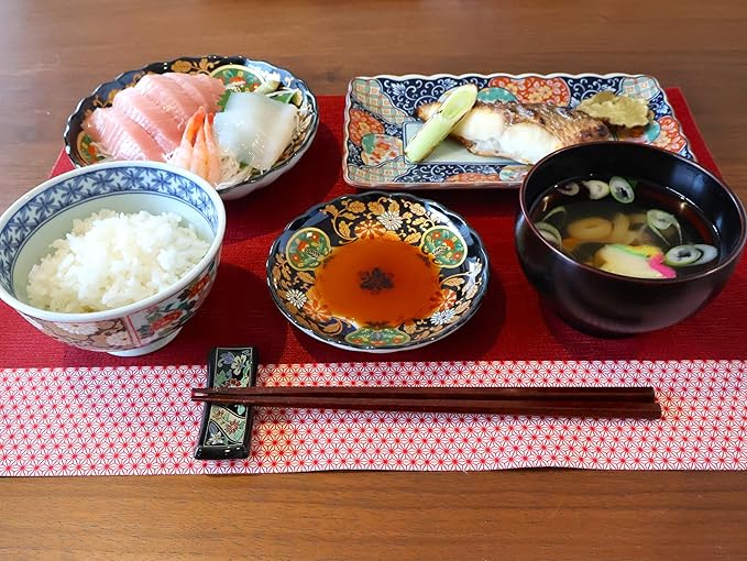 Japanese Blue and White Floral Porcelain Rice Bowl Set, 4.5 inch Small Decorative Japanese Bowl, Vintage-Style Asian Tableware, 2-Piece Porcelain Rice Bowls for Serving Rice or Side Dishes