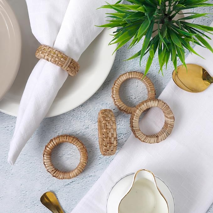 CLEENTABLE Jute Napkin Ring, Hand Wovwn Napkin Rings - 12-Pcs Handmade Rattan Napkin Holders Fall Farmhouse Napkin Rings for Thanksgiving, Christmas, Wedding Table Decoration (Natural)